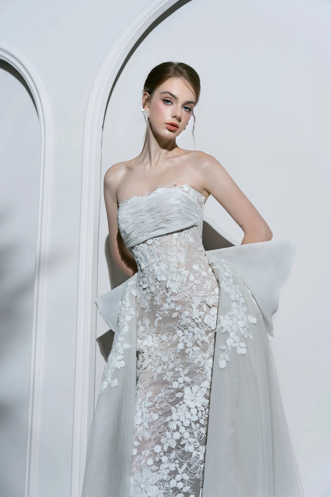 L08: Celestial Bloom: A Multi-Dimensional Vision in Lace