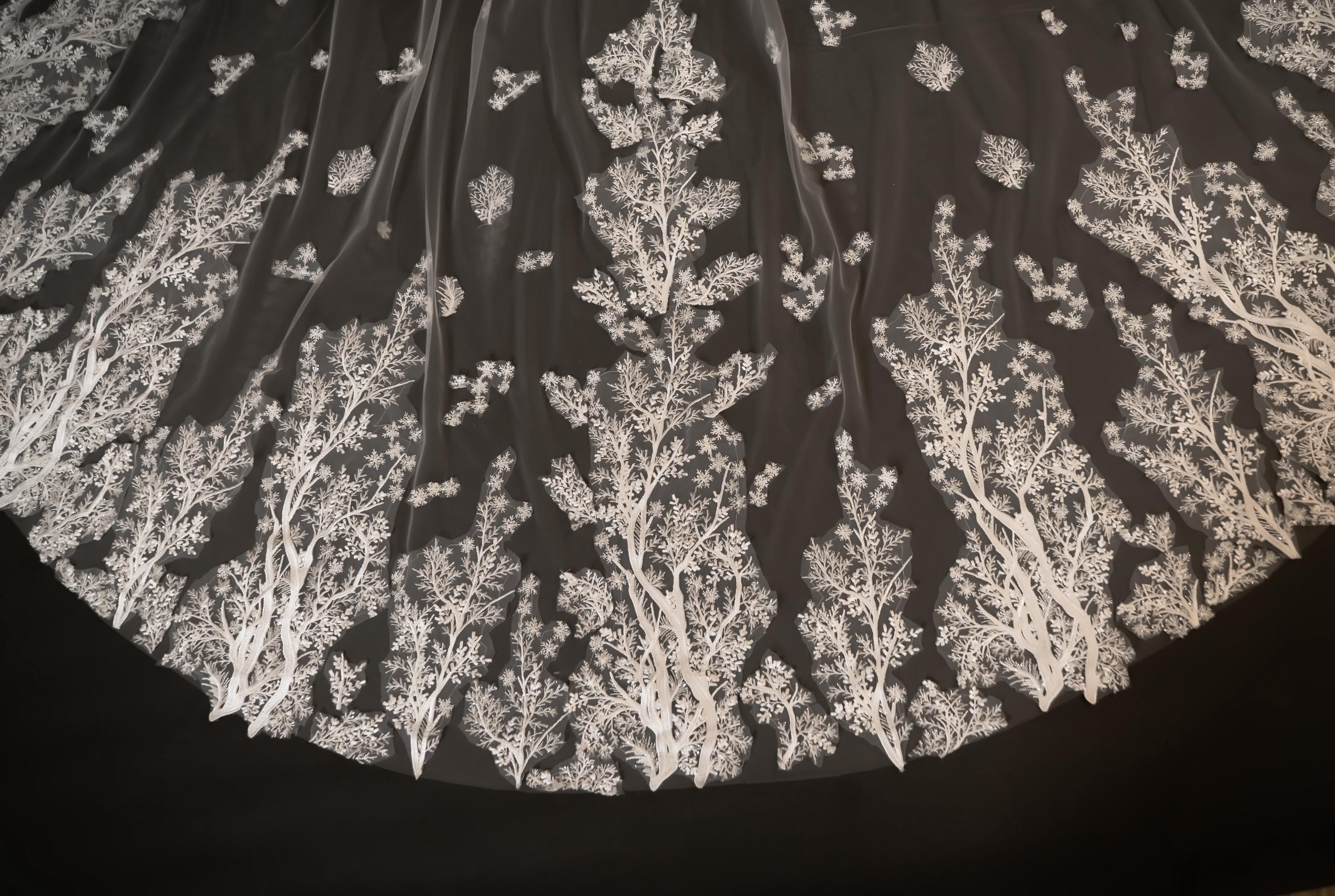 Botanical Branch Lace Bridal Veil | Woodland Cathedral Drop
