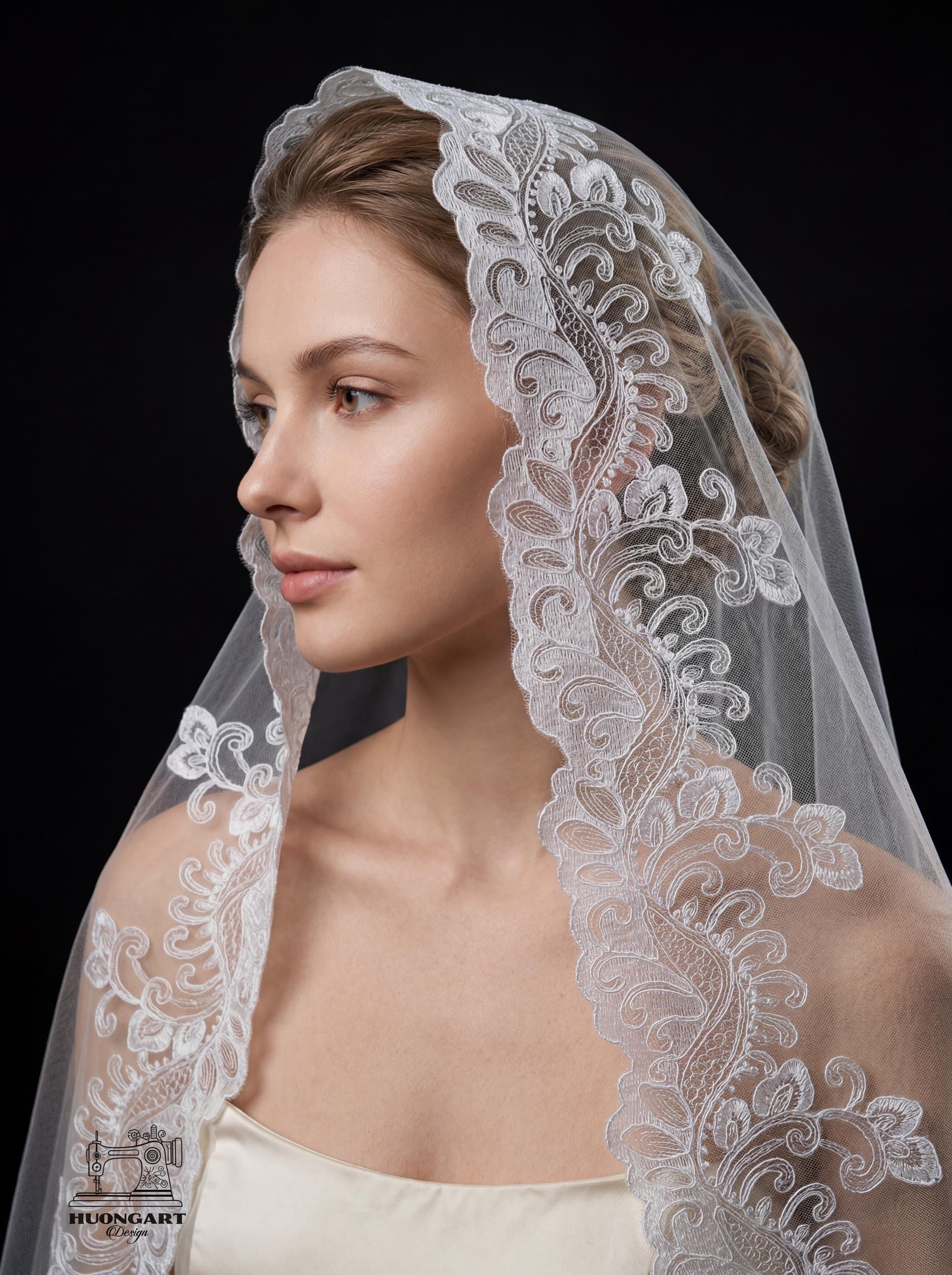 Baroque Lace Mantilla Wedding Veil – Wide Scalloped Cathedral