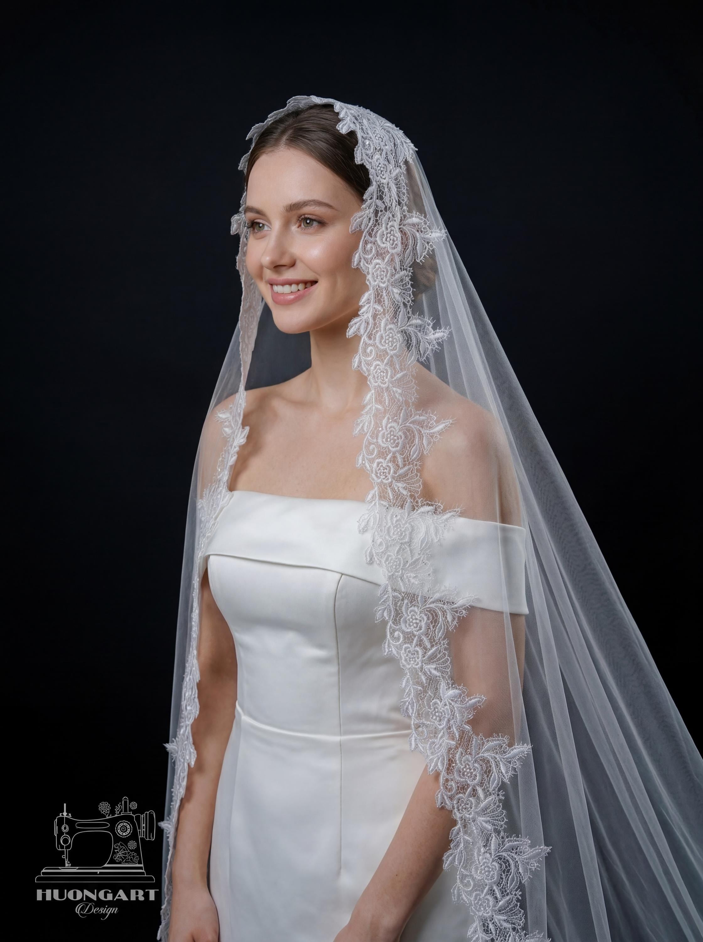 Sparkly Floral Embroidered Mantilla Bridal Veil | Scalloped Edge