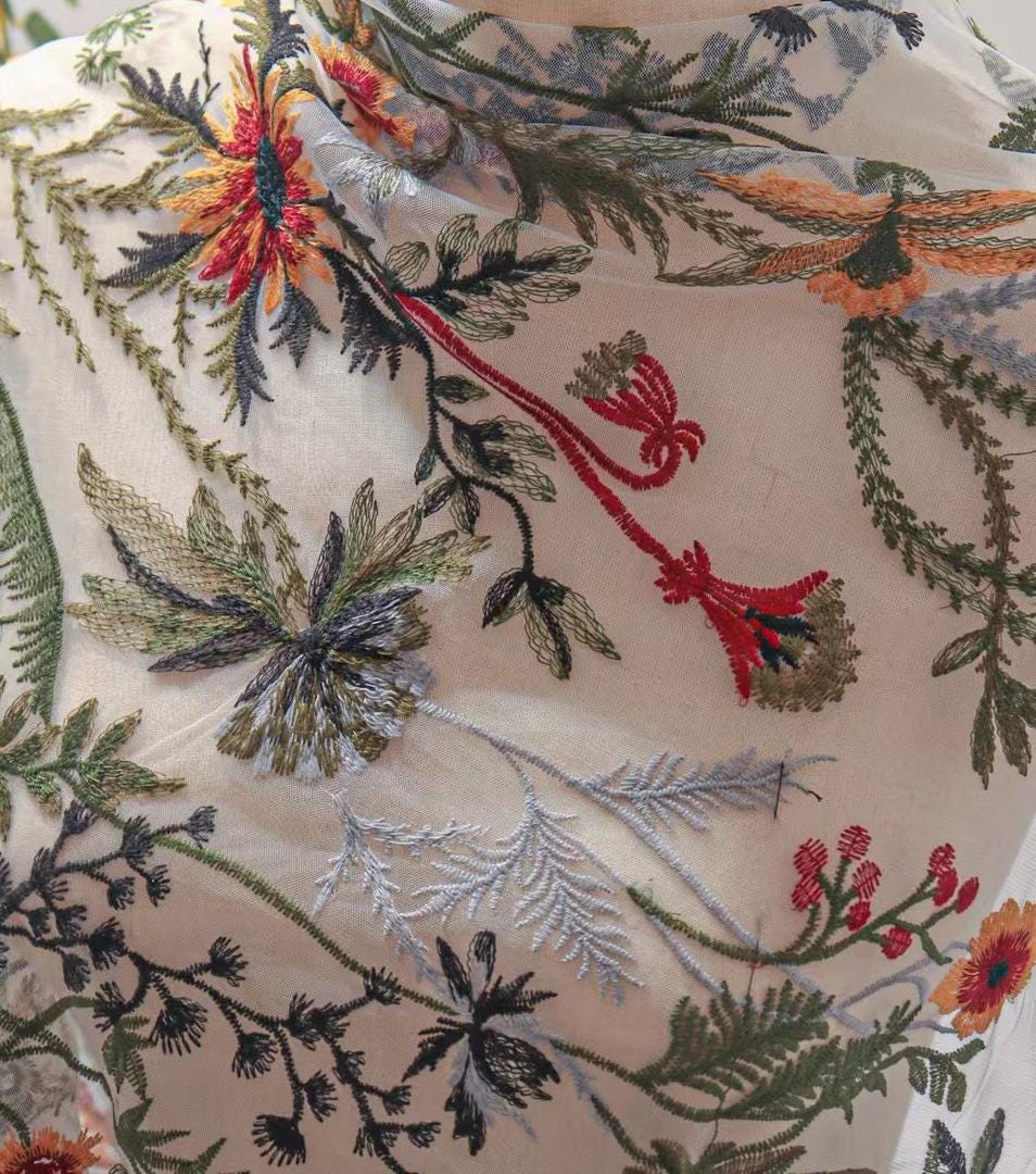 Colorful Wildflower Embroidered Wedding Veil – Cathedral Drop Cut