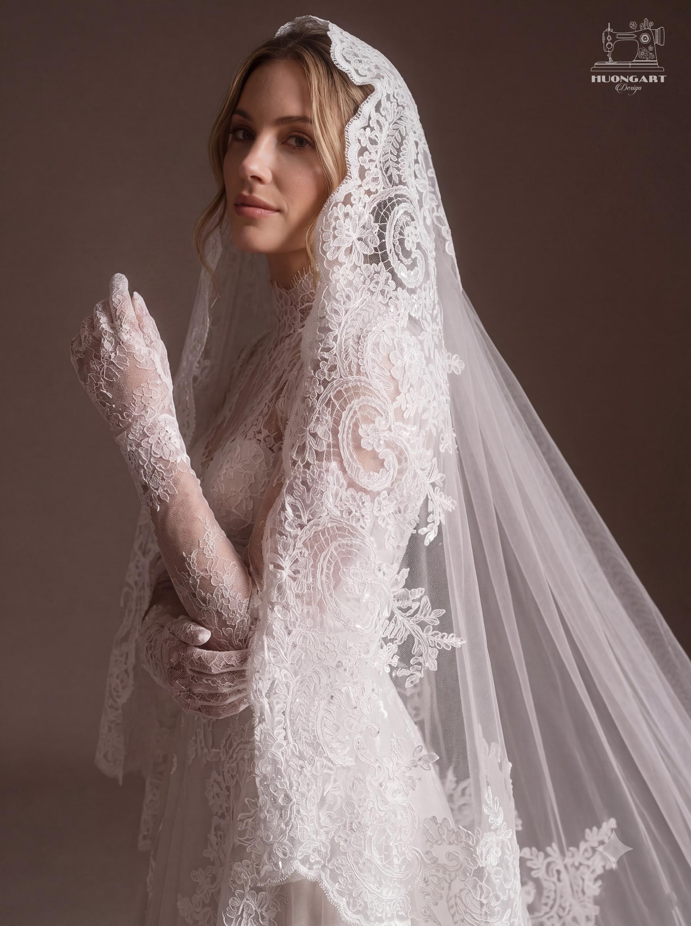 Royal Cathedral Mantilla Wedding Veil, Scalloped Lace Border
