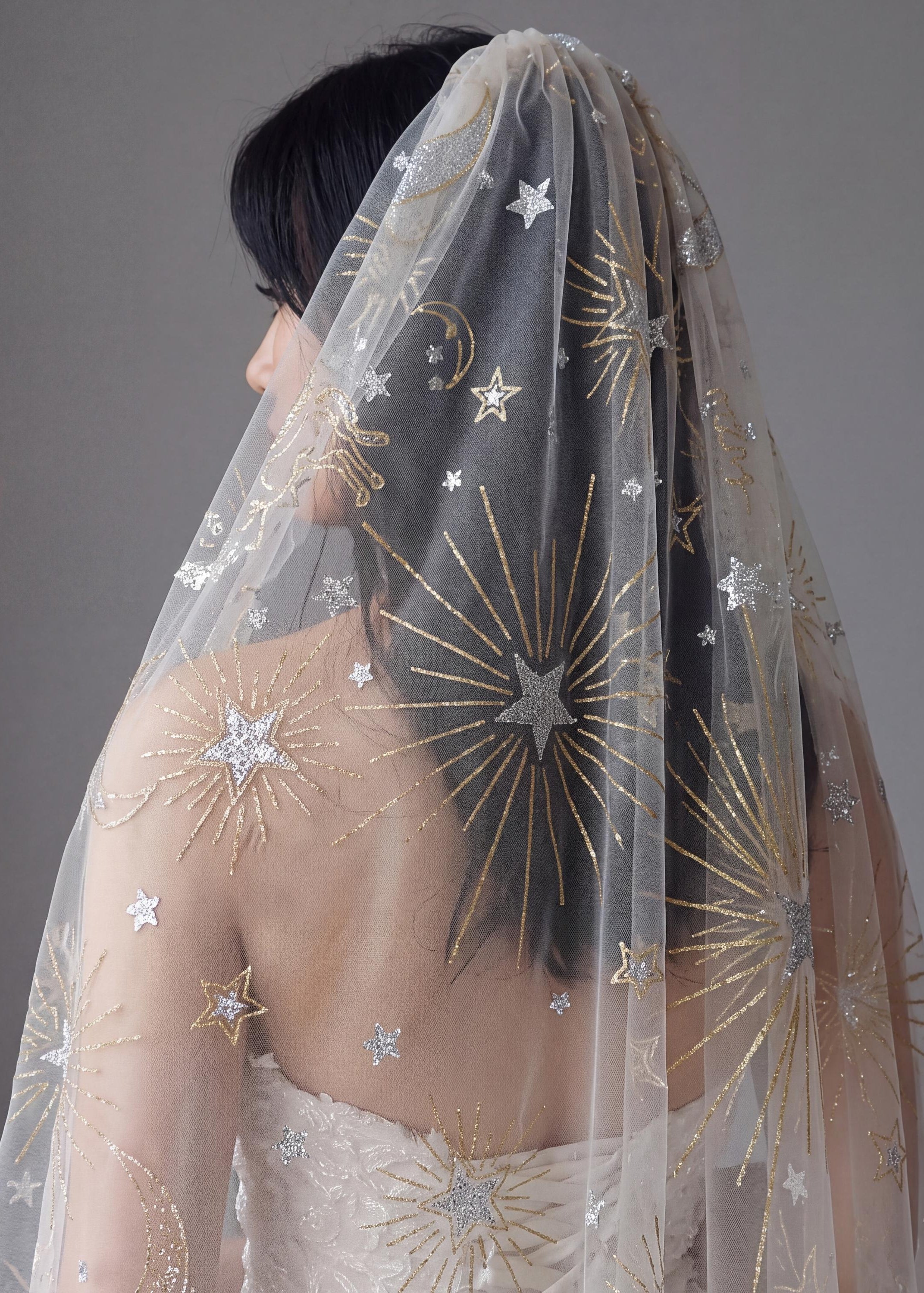 Pegasus Constellation Sequin Bridal Veil | Champagne Fingertip Cut