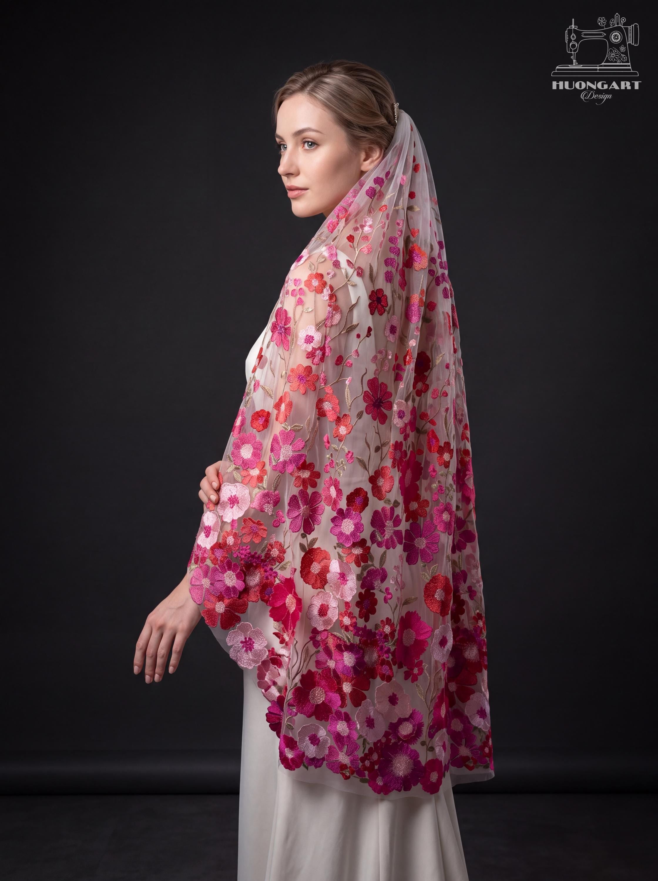 Fuchsia 3D Flower Bridal Veil | Magenta Floral Fingertip