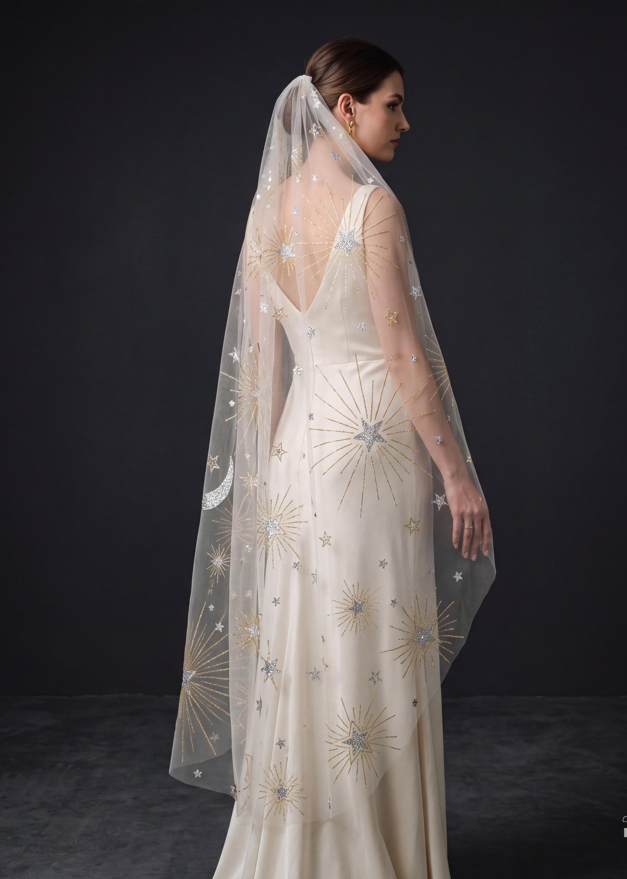 Pegasus Constellation Sequin Bridal Veil | Champagne Fingertip Cut